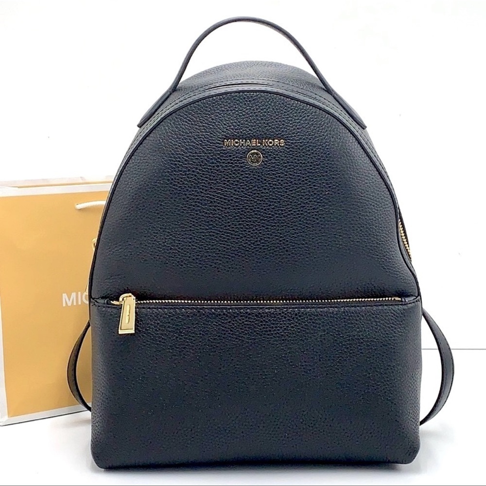 Michael Kors Womens Valerie Medium Logo Backpack 30F2G9VB2B
Black
NWT - Picture 3 of 16